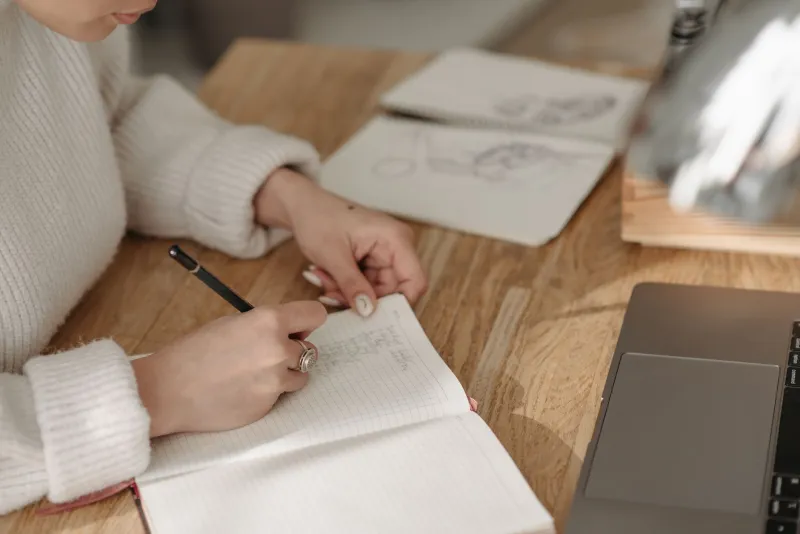 Don't Lose That Thought: A Maker's Real-World System for Catching Ideas Before They Vanish